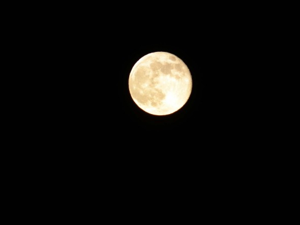 moon over wht rck
