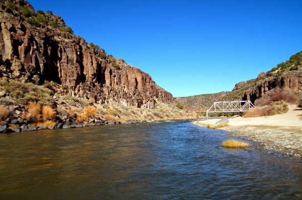 The John Dunn bridge on the Rio Grande at Arroyo Hondo